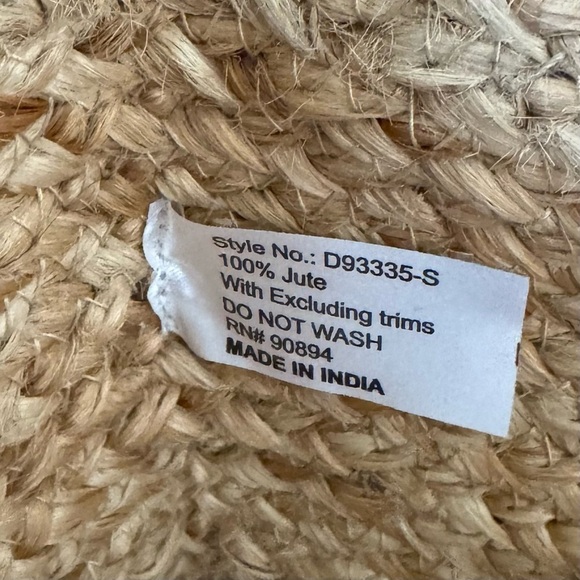 NWOT Jumbo 💯 all natural fiber jute Tote Bag & make up bag perfect size ❤️ - Picture 4 of 7